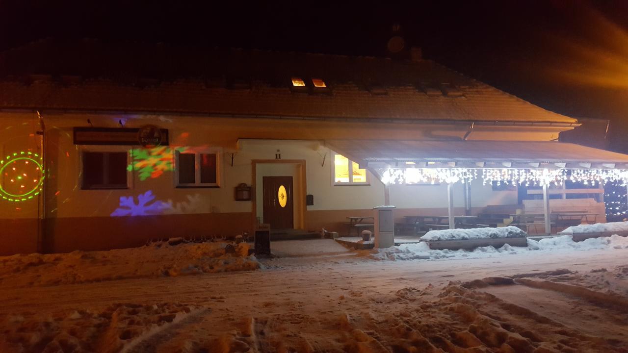 Penzion-Na Navsi Horni Plana Exterior photo